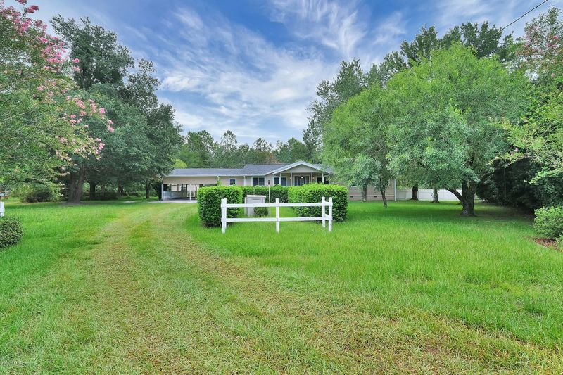 2996 Florence Dr, Middleburg, FL 32068