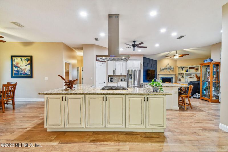 2998 Amelia Bluff Dr, Jacksonville, FL 32226