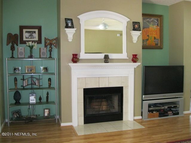 300 N Elverton Pl, St Johns, FL 32259