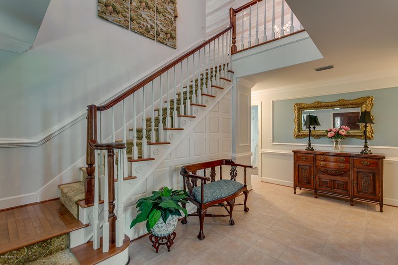 300 Redwing Ln, St Augustine, FL 32080