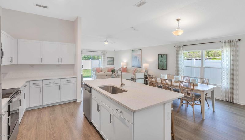 3000 Hanging Valley Ln, Orange Park, FL 32065