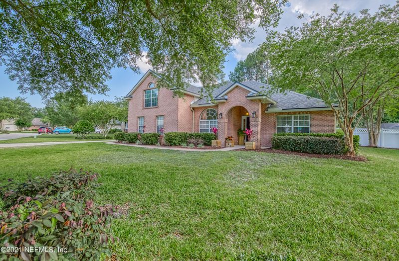 301 N Parke View Dr, Jacksonville, FL 32259
