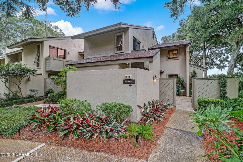 3014 Sea Marsh Rd, Fernandina Beach, FL 32034