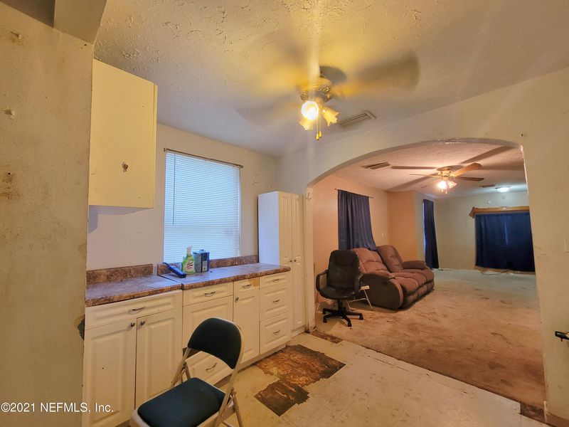 3015 W 18th St, Jacksonville, FL 32254
