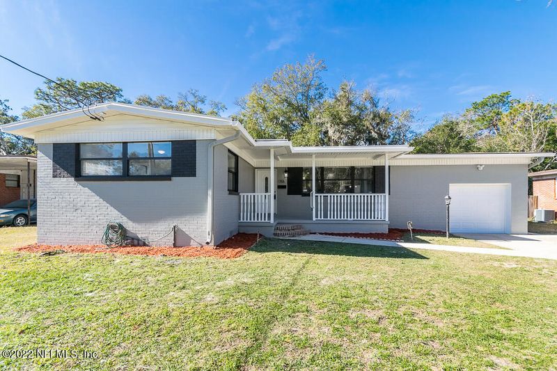 3026 Cesery Blvd, Jacksonville, FL 32277