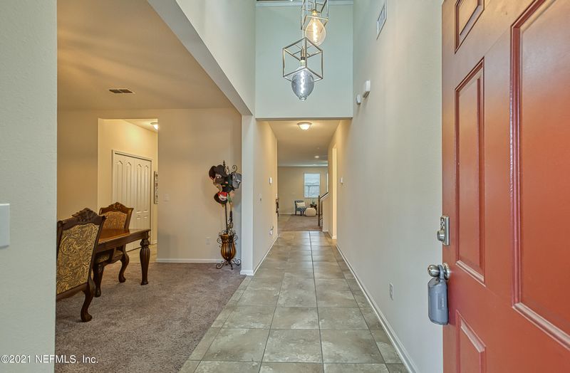 303 Northside Dr S, Jacksonville, FL 32218