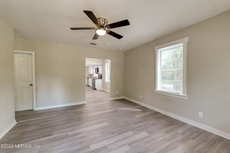 3033 W 3rd St, Jacksonville, FL 32254