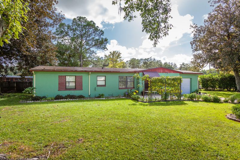 3034 Newell Blvd, Jacksonville, FL 32216