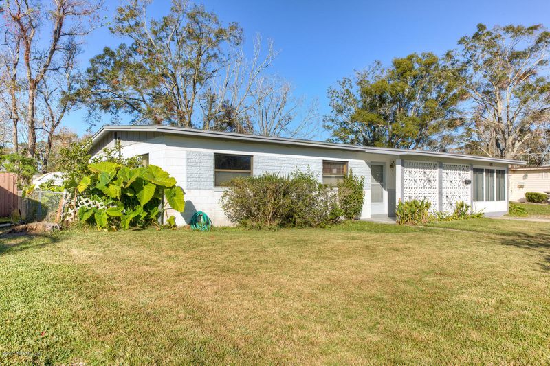 3034 Scotty Dr, Jacksonville, FL 32216