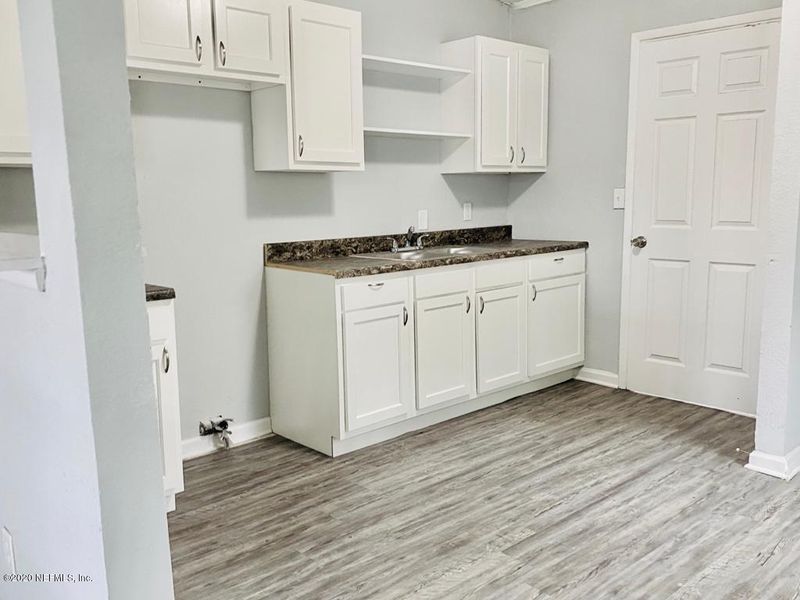 3035 Dignan St, Jacksonville, FL 32254