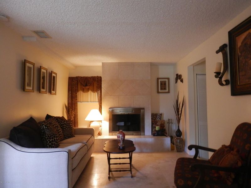 3036 Altamont Ave E, Jacksonville, FL 32208