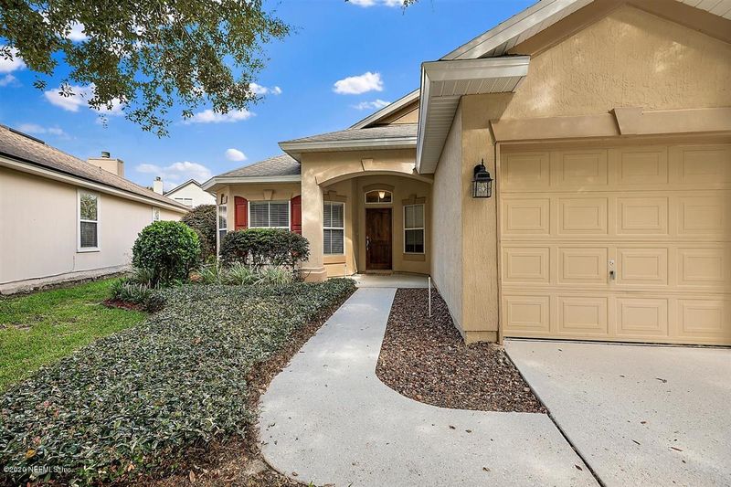 304 Brier Rose Ln, Orange Park, FL 32065