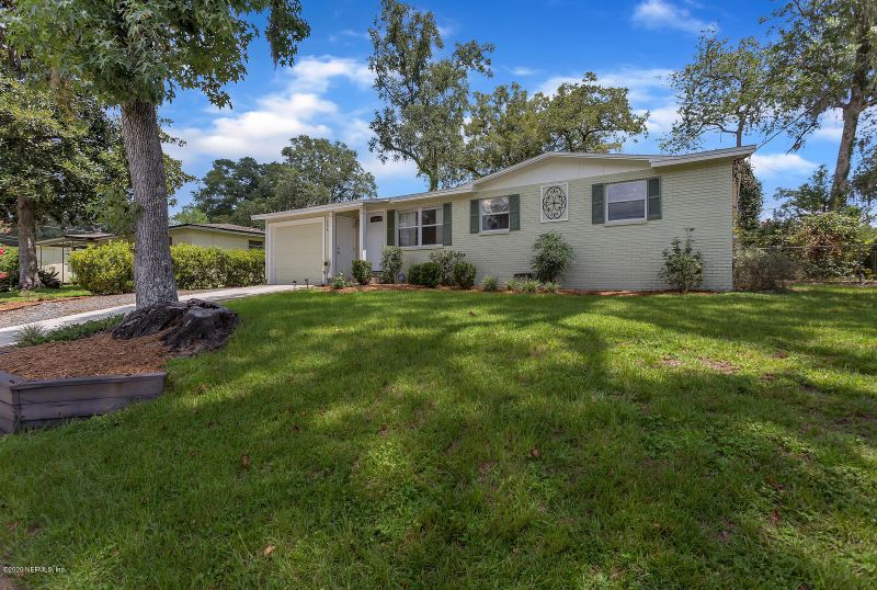 304 Capella Rd, Orange Park, FL 32073