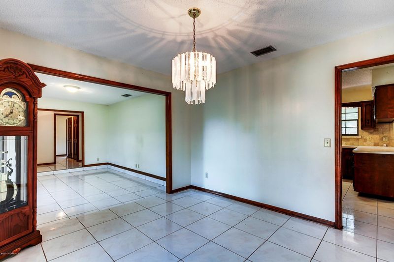 304 Gleneagles Dr, Orange Park, FL 32073