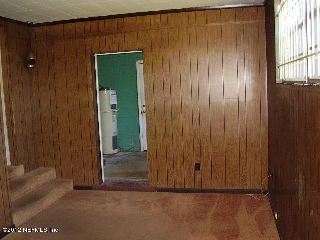 3042 Donna Dr, Jacksonville, FL 32208