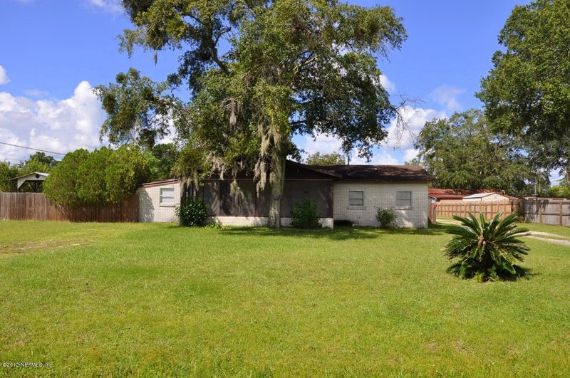 3044 Jones Rd, Jacksonville, FL 32220
