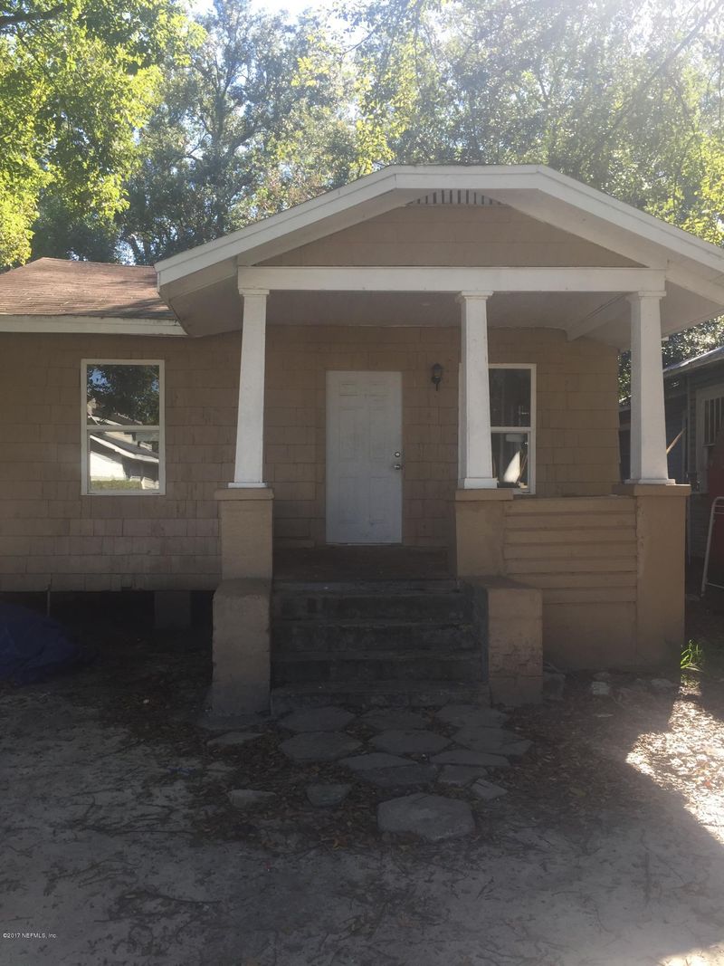 3048 Phyllis St, Jacksonville, FL 32205