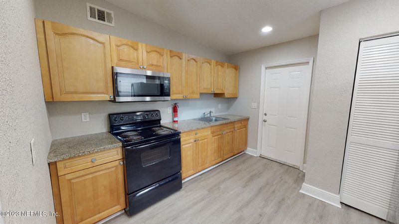 3049 Dignan St, Jacksonville, FL 32254