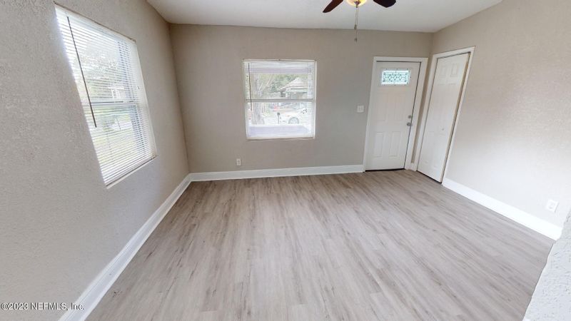 3049 Dignan St, Jacksonville, FL 32254