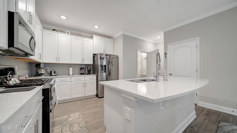 305 Greenway Ln, St Augustine, FL 32092