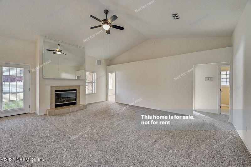 3050 Silverado Cir, Green Cove Springs, FL 32043