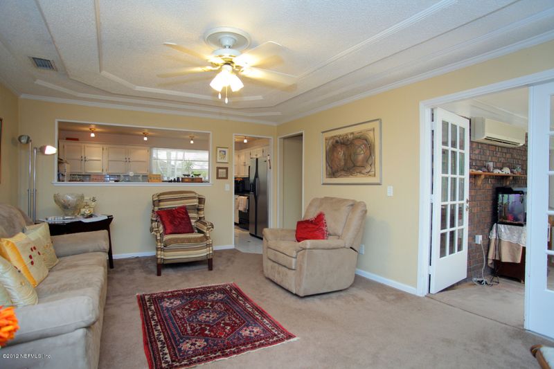3057 Merlin Dr N, Jacksonville, FL 32257