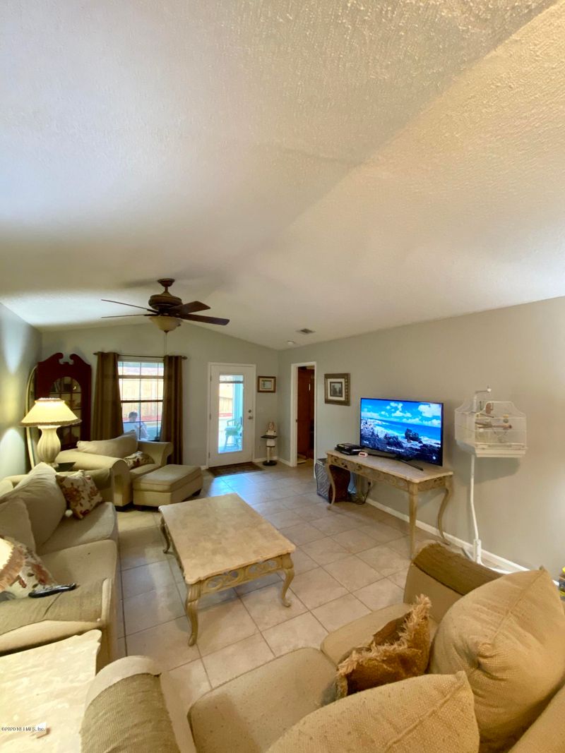 3059 E Pablo Bay Dr, Jacksonville, FL 32224