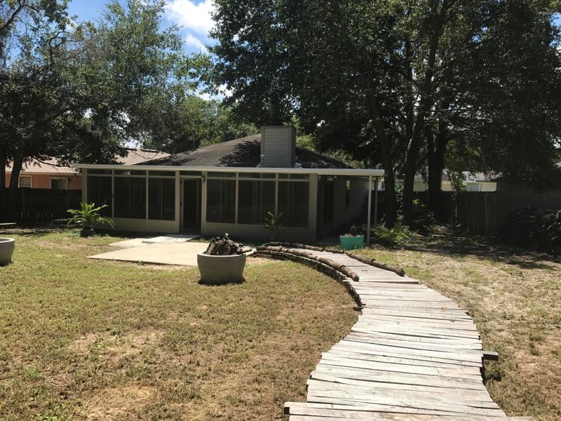 3061 Mikris Dr E, Jacksonville, FL 32225