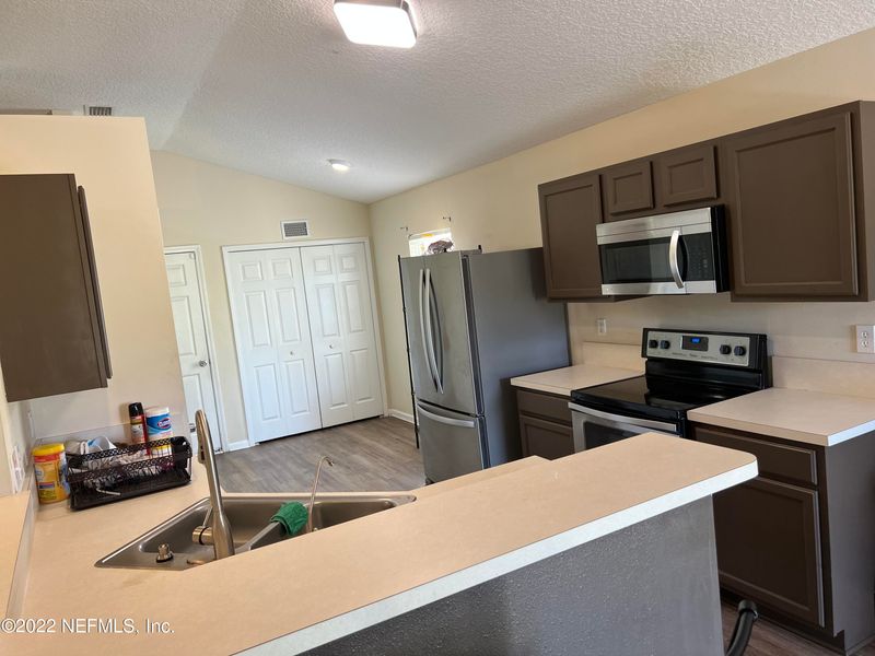 3067 Rogers Ave, Jacksonville, FL 32208