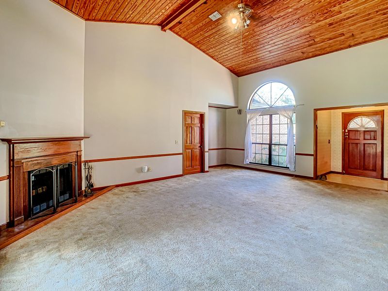 3068 Haley Ln, Jacksonville, FL 32257