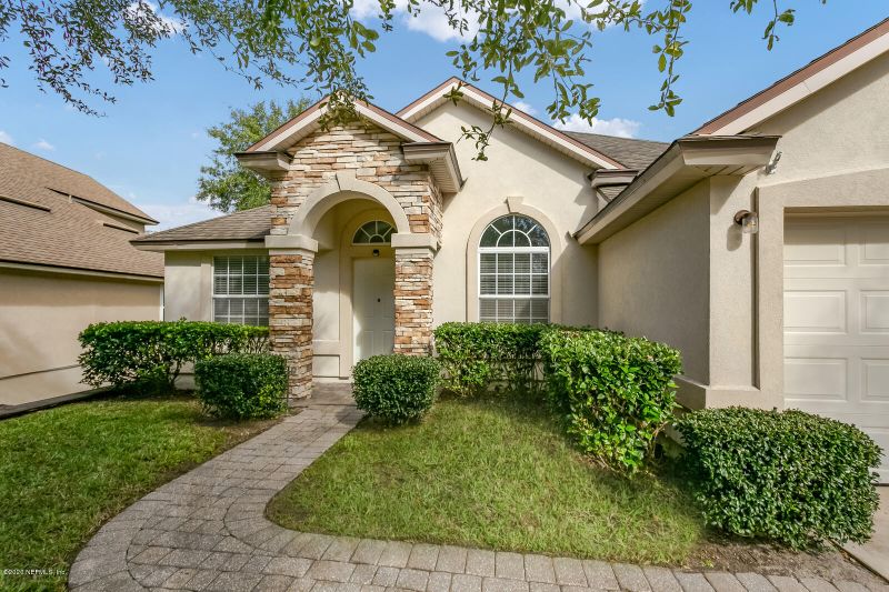3080 Tower Oaks Dr, Orange Park, FL 32065