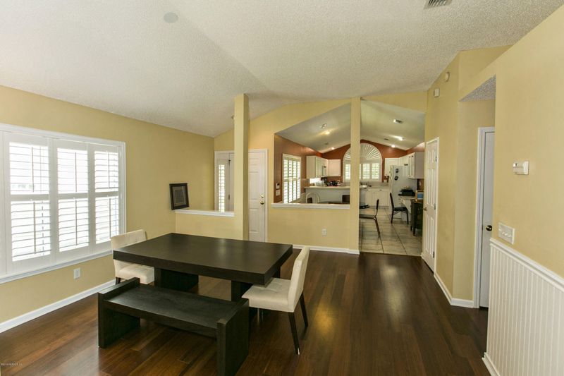 3081 St Johns Blvd, Jacksonville Beach, FL 32250