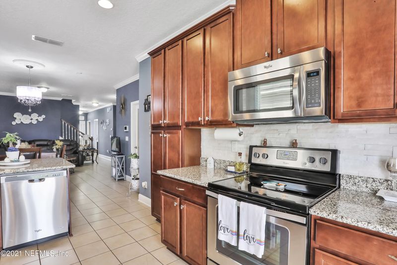 3086 Holly Grove Ln, Orange Park, FL 32073