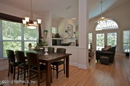309 Magnolia St, Atlantic Beach, FL 32233