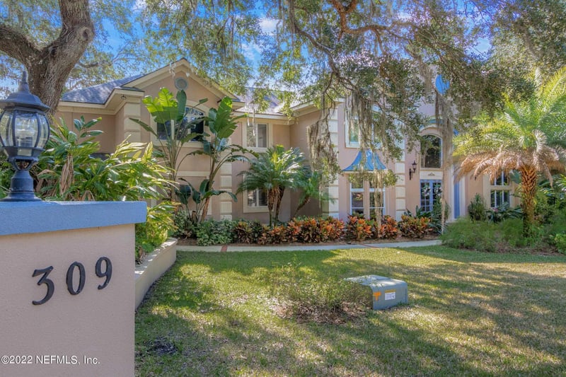 309 Redwing Ln, St Augustine, FL 32080