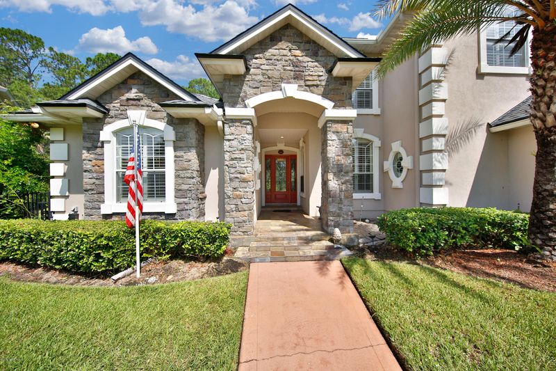 309 Summerset Dr, St Johns, FL 32259