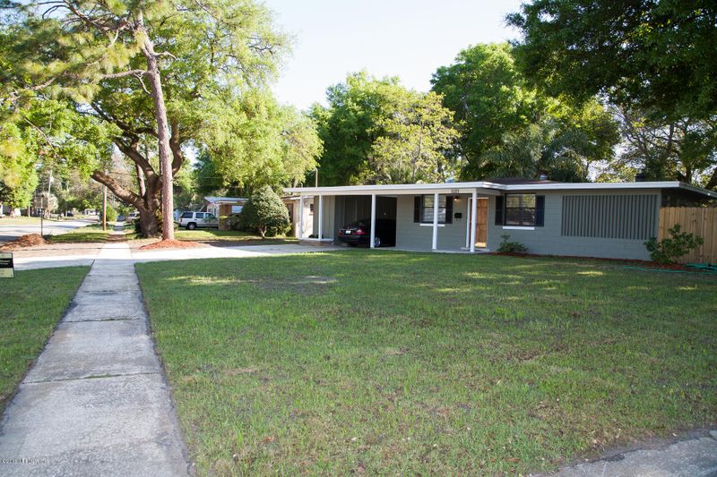 3103 Cathedral Ln, Jacksonville, FL 32277
