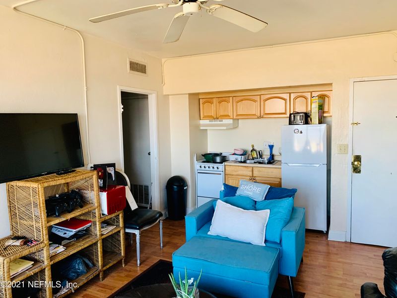 311 W Ashley St #1205, Jacksonville, FL 32202