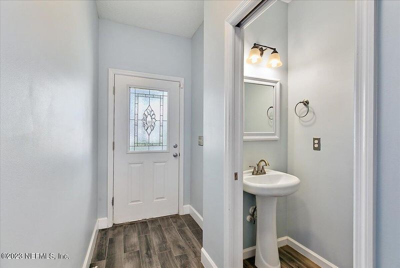 3113 Zeyno Dr, Middleburg, FL 32068