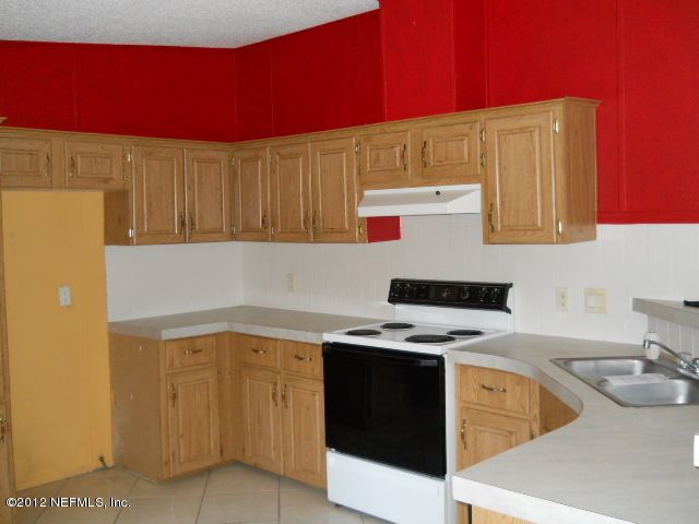 3114 Barberry Ct, Middleburg, FL 32068