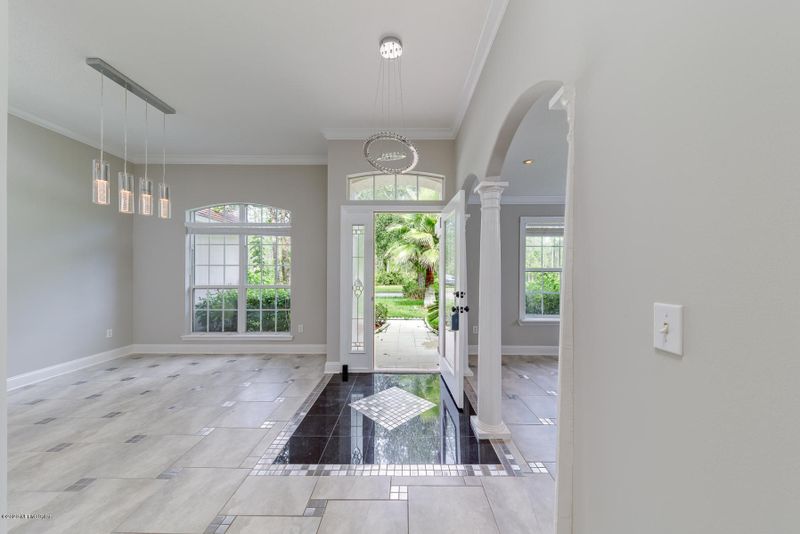 312 W Silverthorn Ln, Ponte Vedra, FL 32081