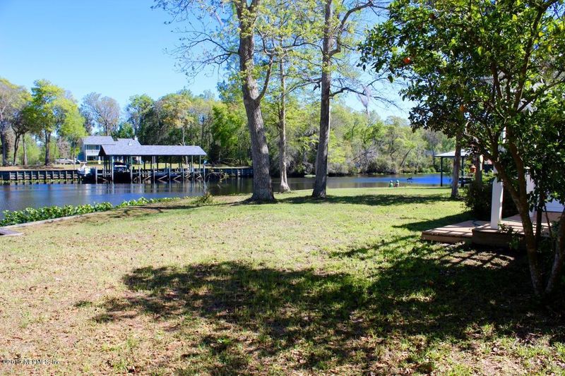 3120 Byron Rd, Green Cove Springs, FL 32043