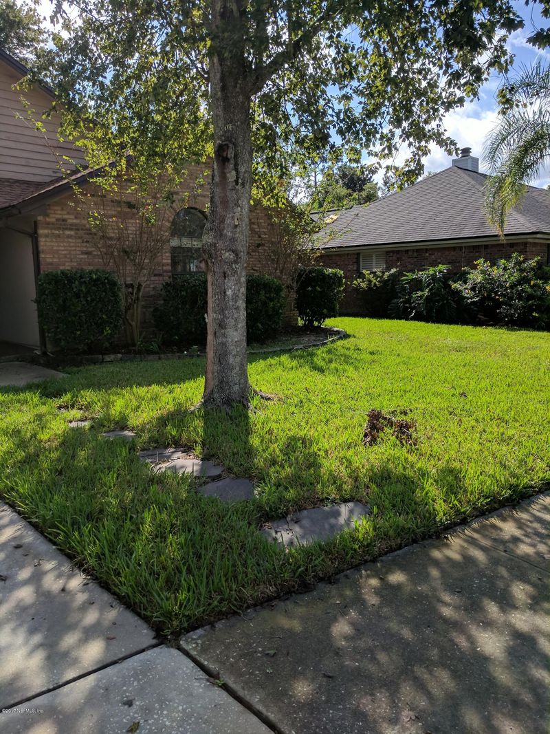 3121 Bridgestone Dr, Jacksonville, FL 32216