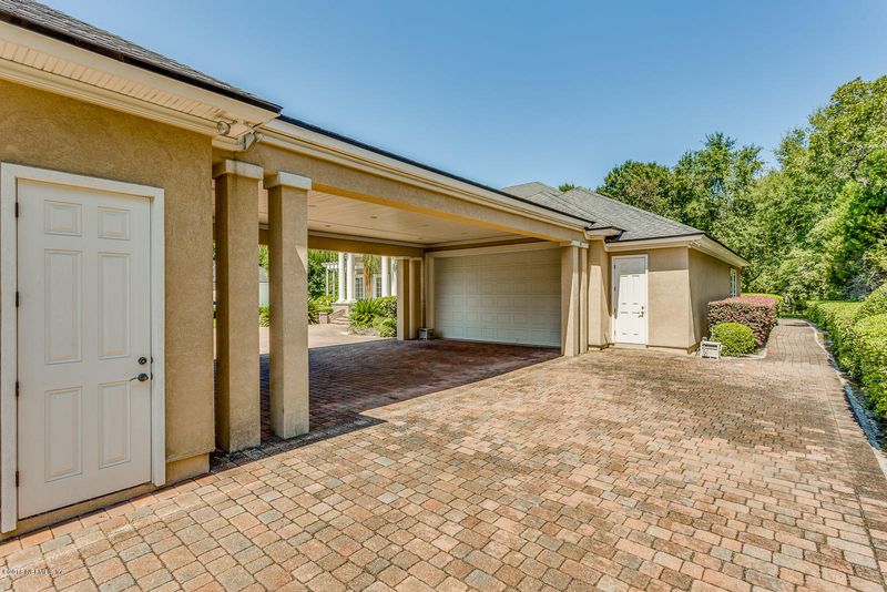 3125 Bishop Estates Rd, St Johns, FL 32259