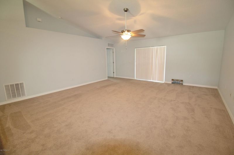 313 Deerfield Glen Dr, St Augustine, FL 32086
