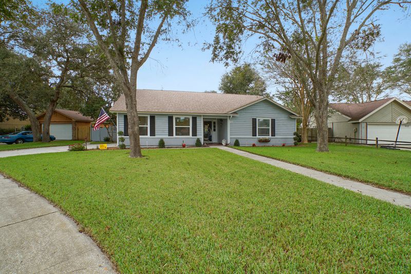 3146 Brachenbury Ln, Jacksonville, FL 32225