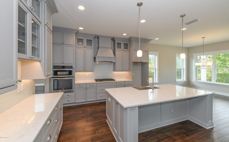 315 Seahill Dr, St Augustine, FL 32092