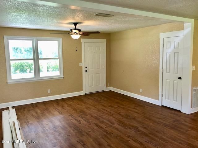 3151 Dothan Rd, Green Cove Springs, FL 32043