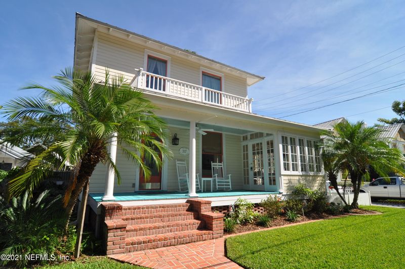 317 St George St, St Augustine, FL 32084