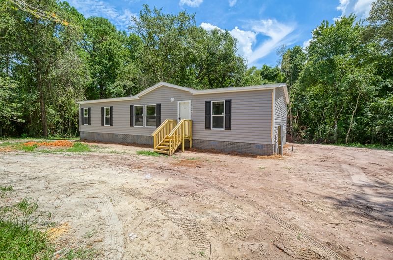 3177 Juniper Ave, Middleburg, FL 32068